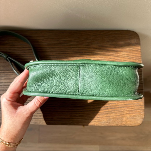 Green Fossil Crossbody Purse - Picture 8 of 16